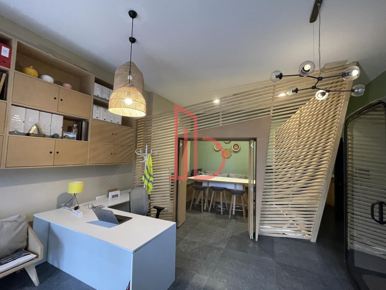 À louer Bureaux - Bordeaux 33000 - 80m²