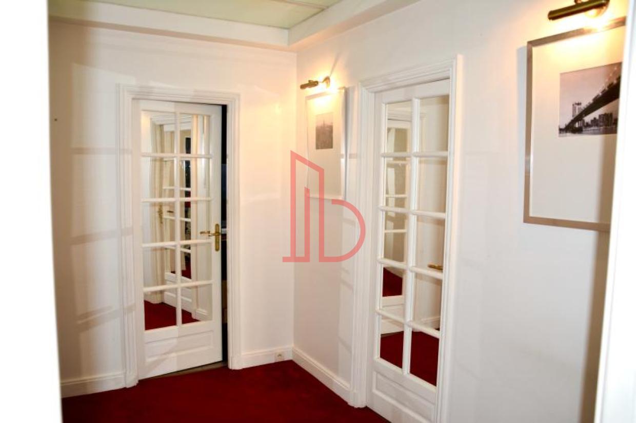 À vendre Bureaux - Bordeaux 33000 - 95m²