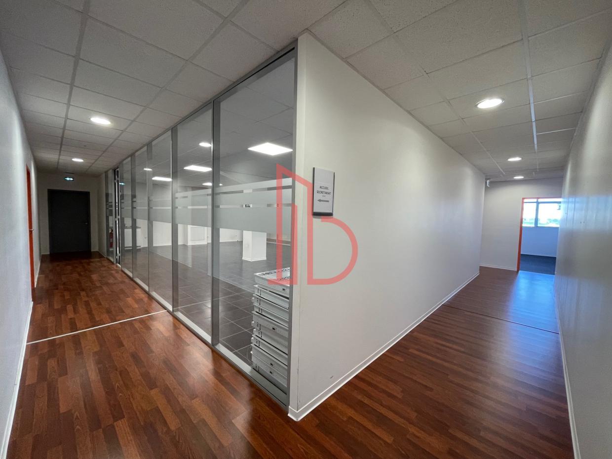À louer Bureaux - Gradignan 33170 - 490m²