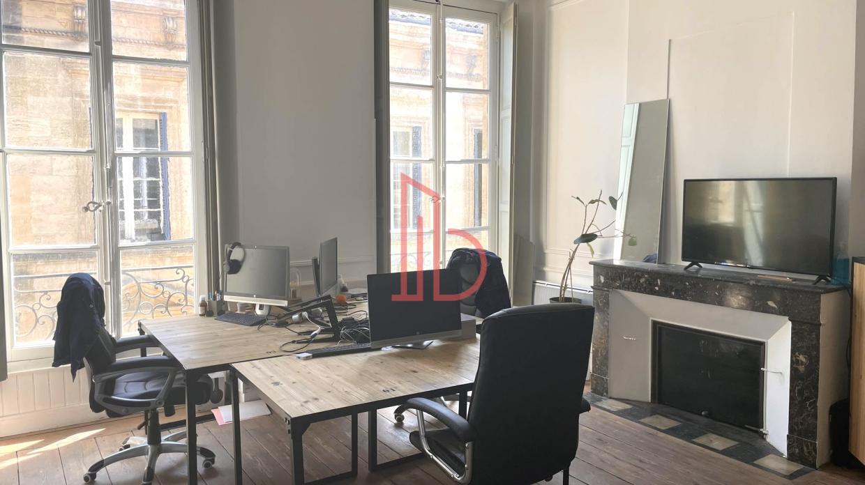 À vendre Bureaux - Bordeaux 33000 - 90m²