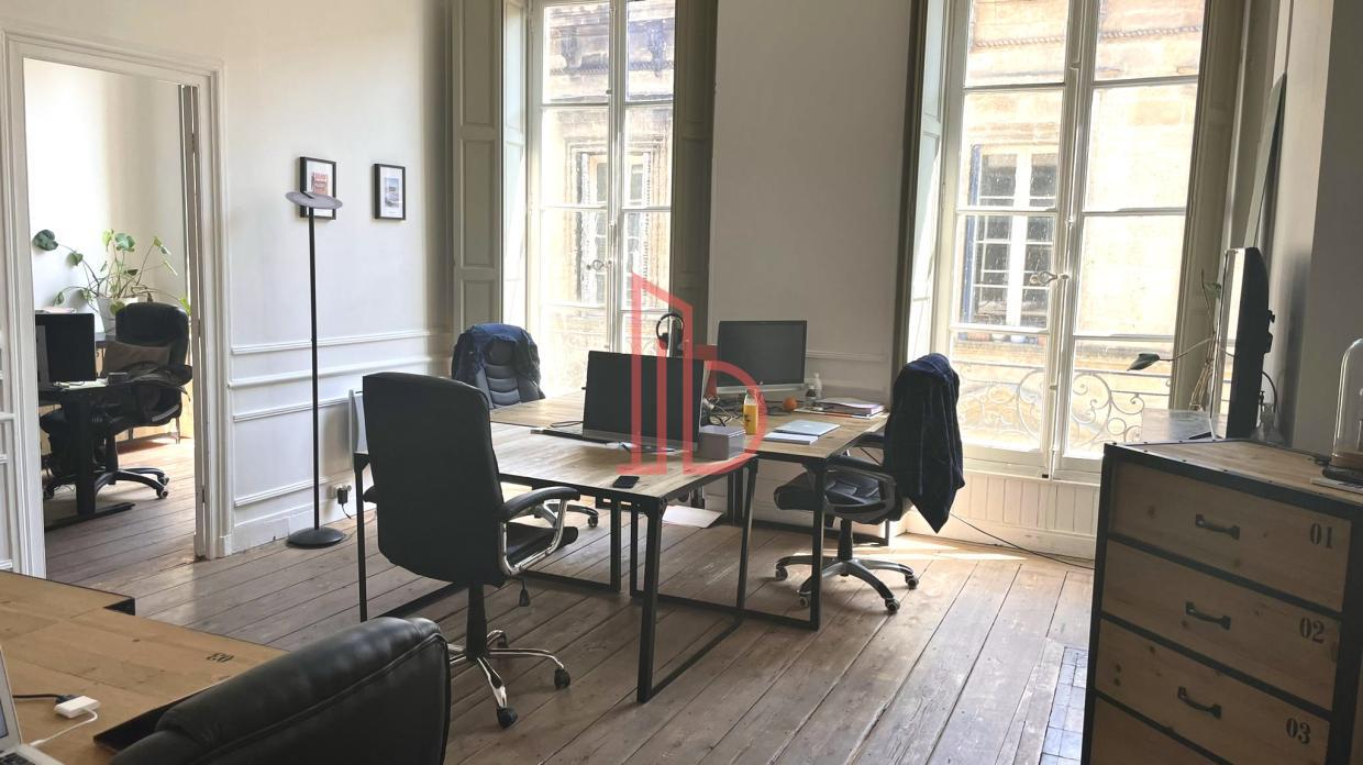 À vendre Bureaux - Bordeaux 33000 - 90m²