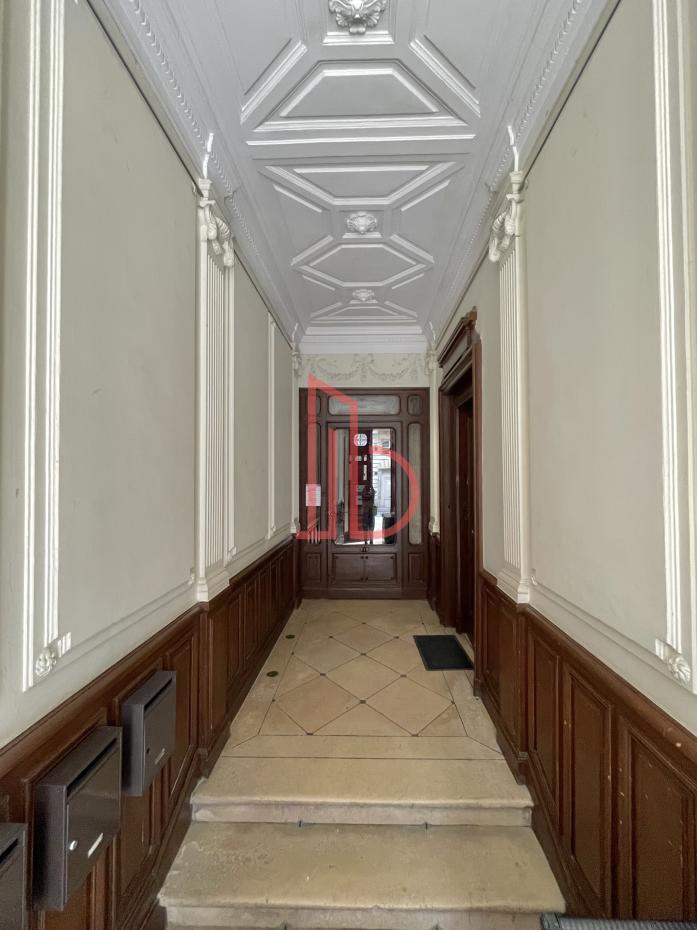 À louer Bureaux - Bordeaux 33000 - 90m²