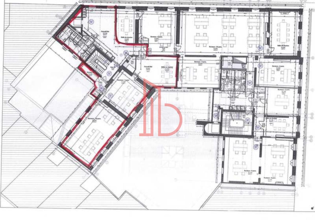 À louer Bureaux - Bordeaux 33000 - 356m²