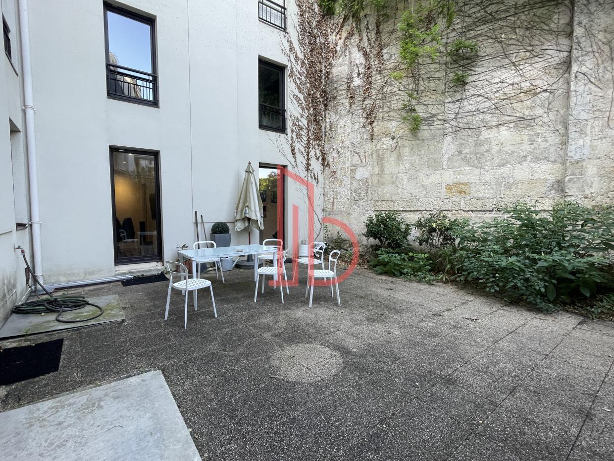À vendre Bureaux - Bordeaux 33000 - 220m²