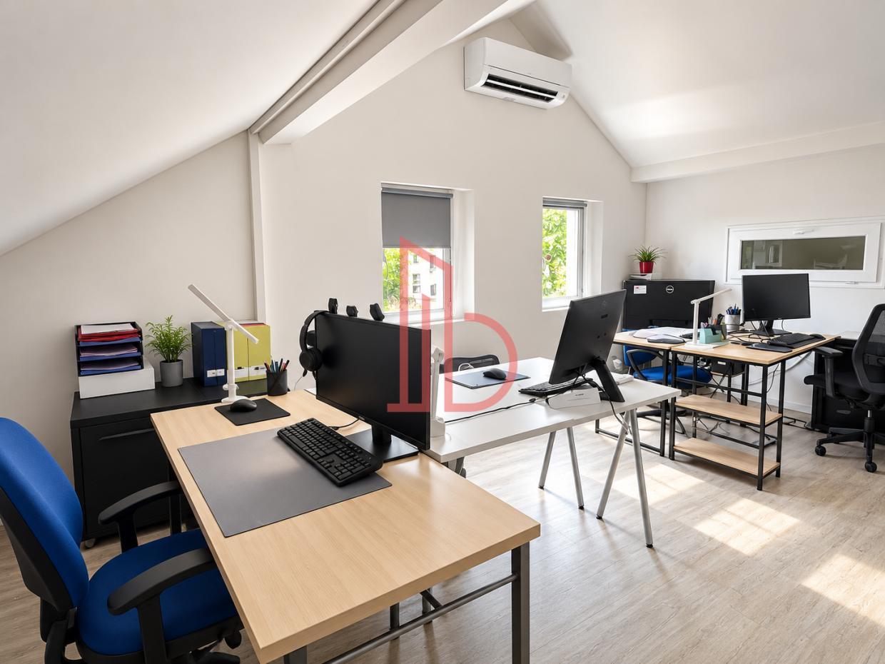 À louer Bureaux - Cenon 33150 - 165m²