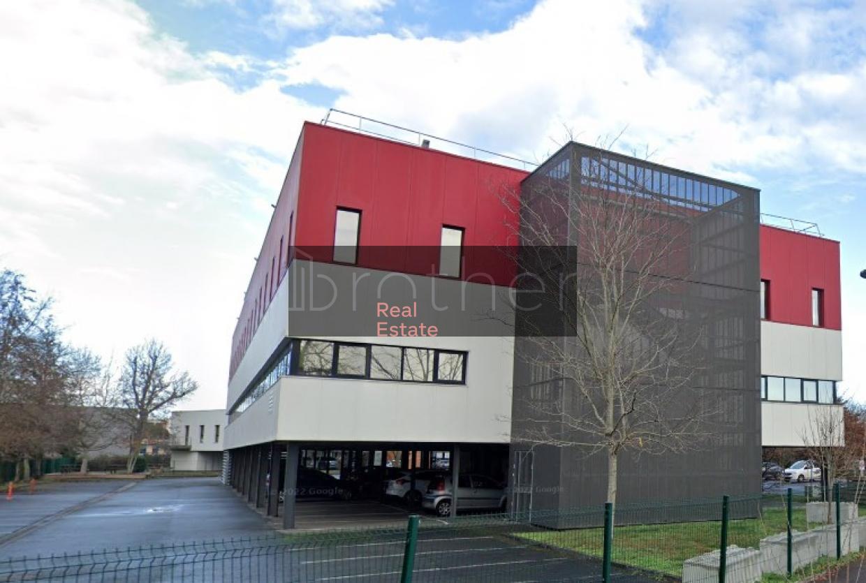 À louer Bureaux - Mérignac 33700 - 1053m²