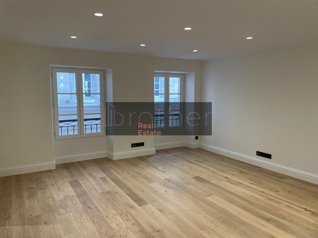 À louer Bureaux - Bordeaux 33000 - 333.94m²