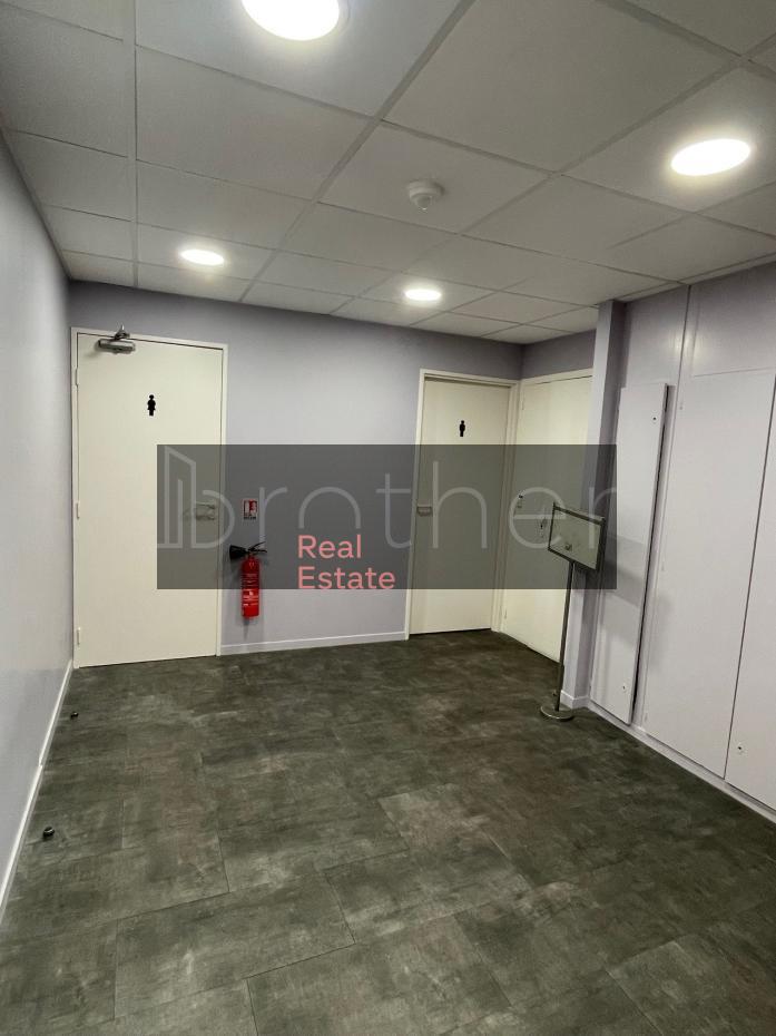 À louer Bureaux - Bordeaux 33000 - 635.07m²