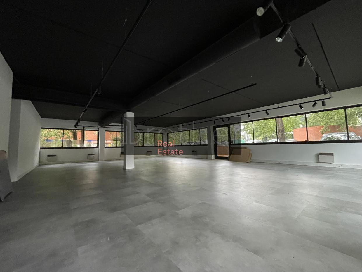 À louer Bureaux - Mérignac 33700 - 1204m²