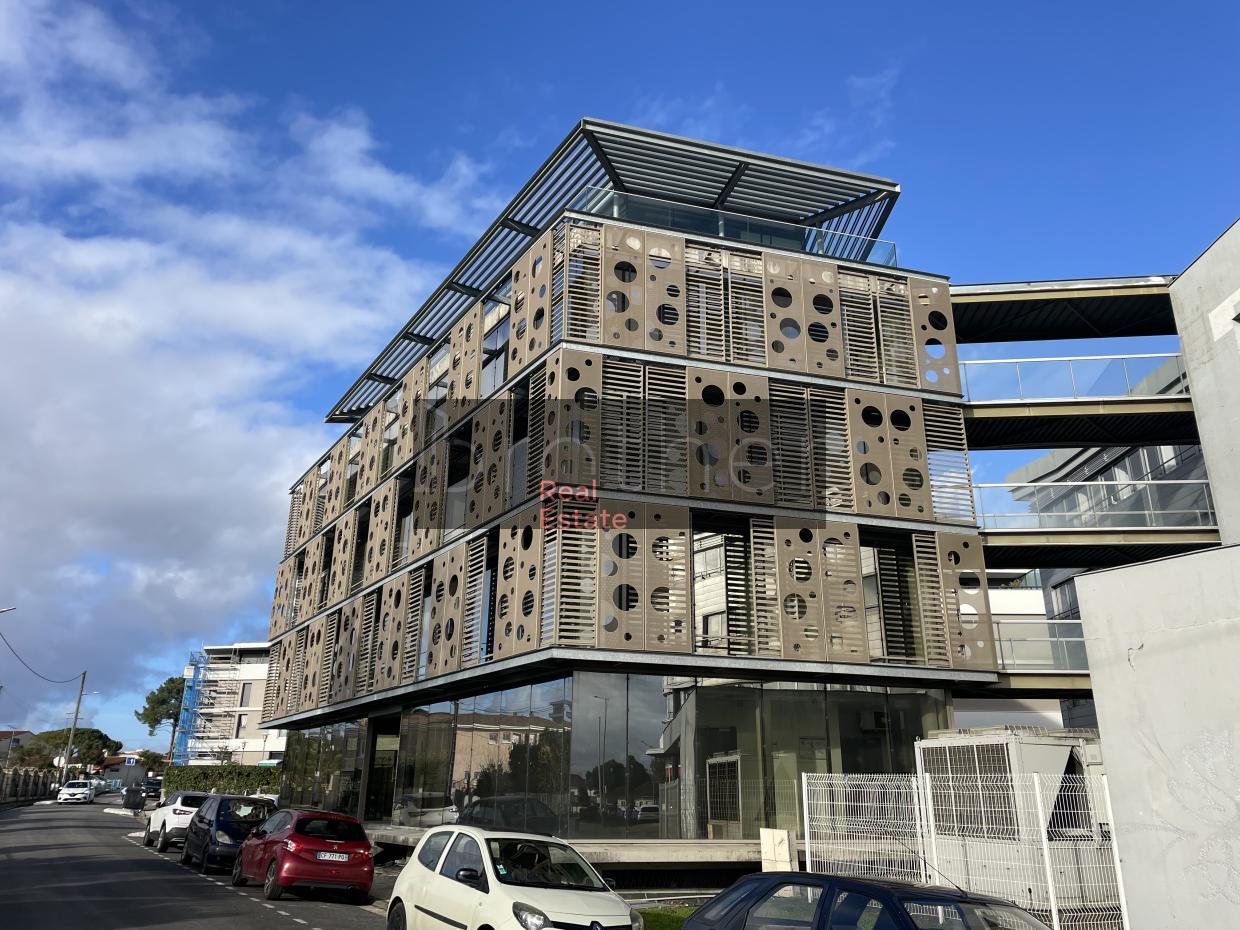 À louer Bureaux - Mérignac 33700 - 1288m²