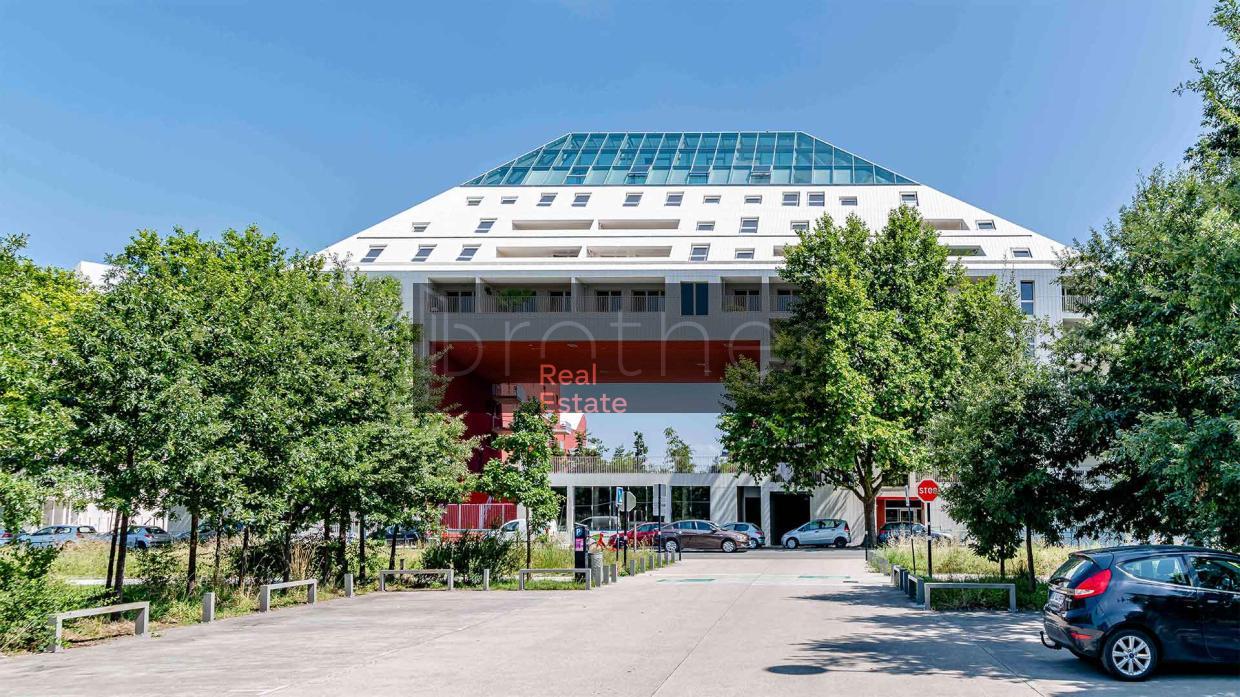 À vendre Bureaux - Bordeaux 33100 - 581m²