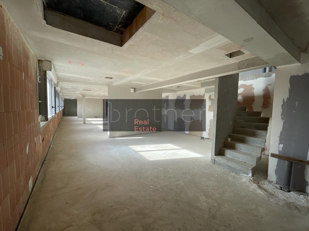 À vendre Bureaux - Bordeaux 33100 - 581m²