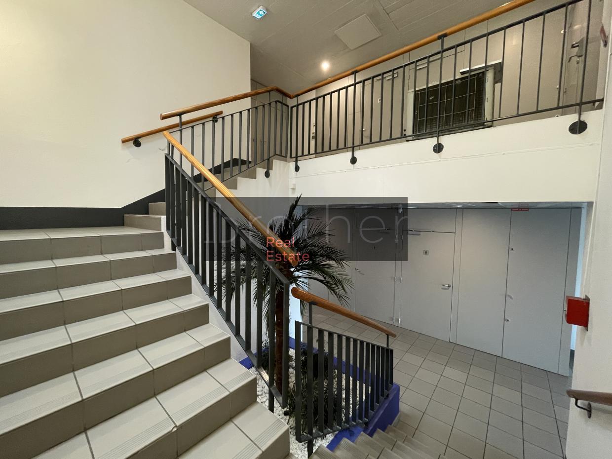 À louer Bureaux - Pessac 33600 - 610m²