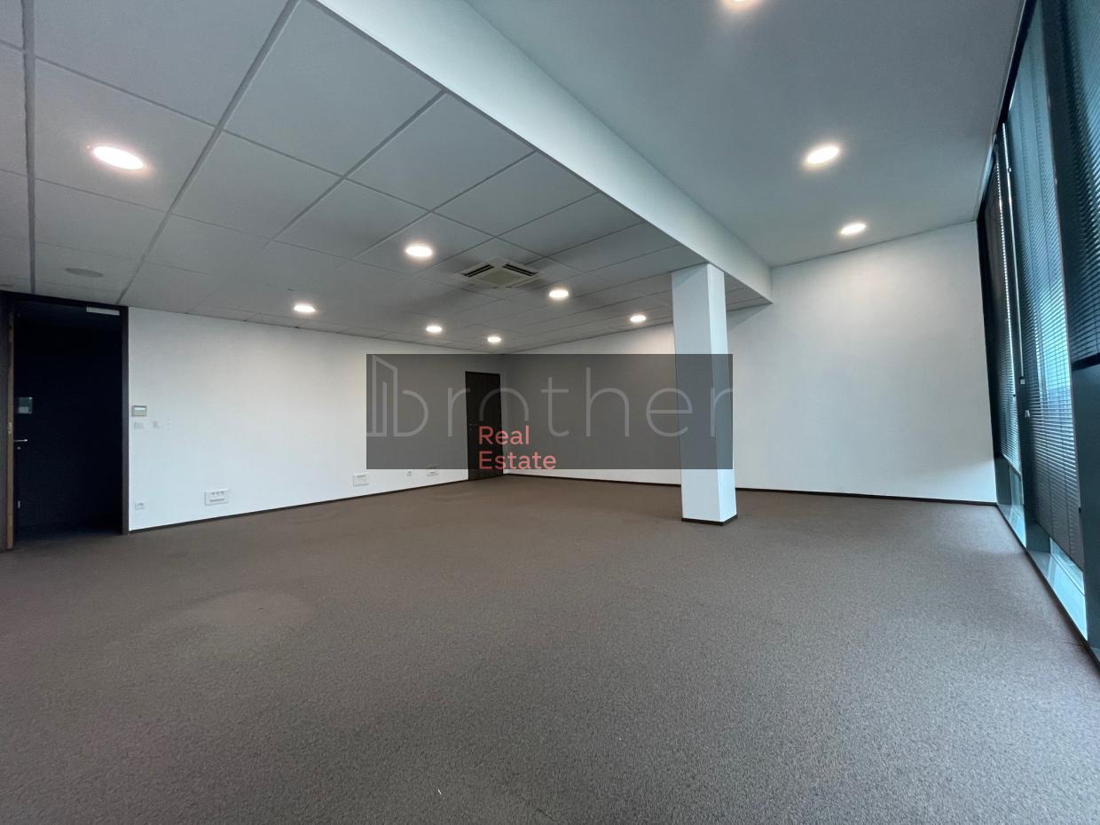 À vendre Bureaux - Bruges 33520 - 277m²