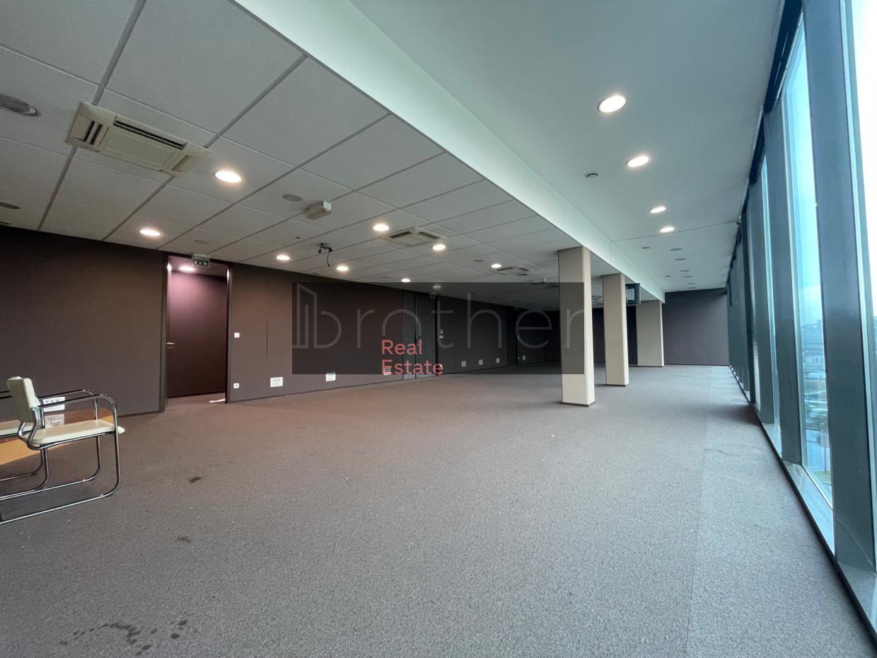 À vendre Bureaux - Bruges 33520 - 277m²