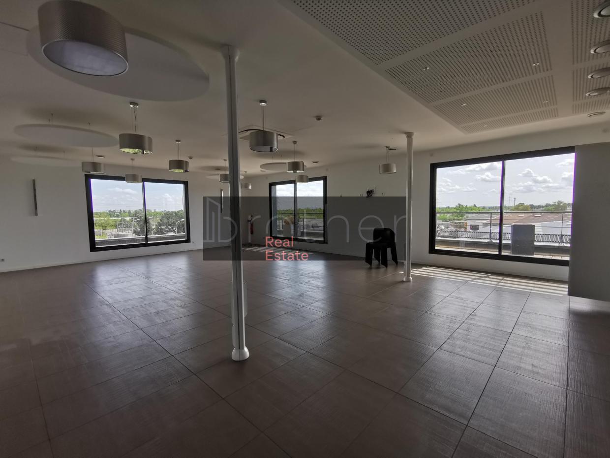 À louer Bureaux - Mérignac 33700 - 1294m²