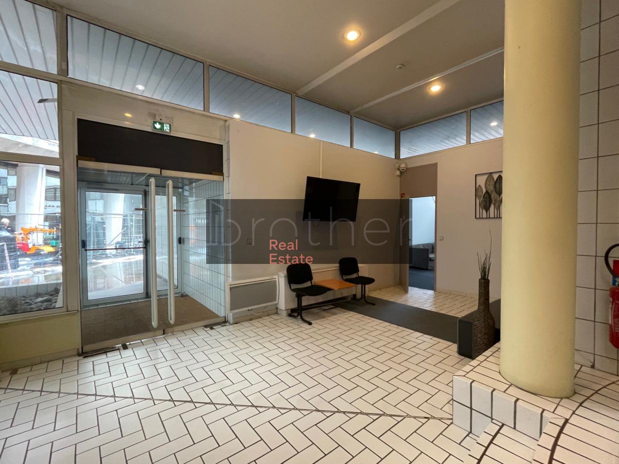 À vendre Bureaux - Bordeaux 33000 - 959m²