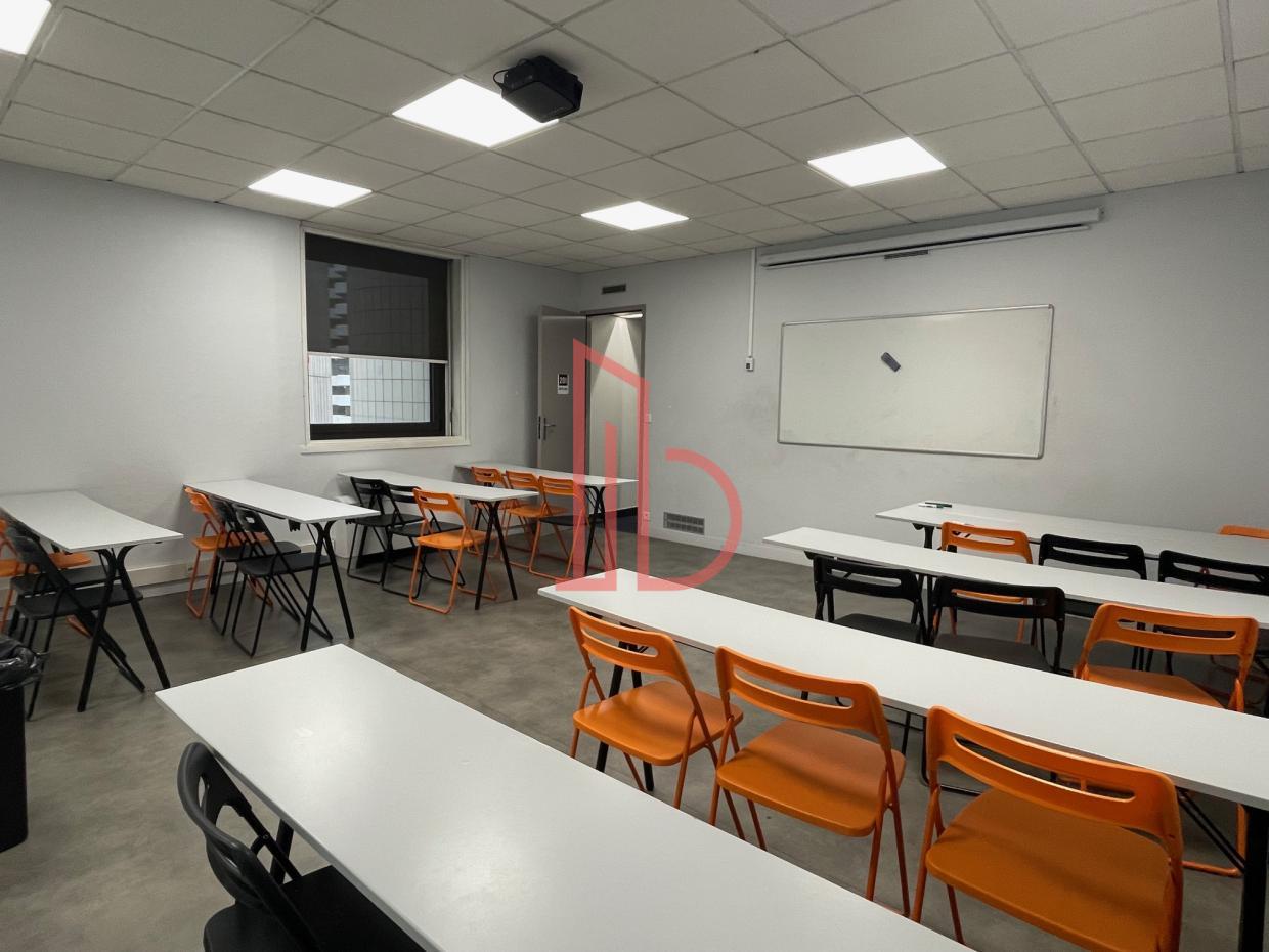 À vendre Bureaux - Bordeaux 33000 - 959m²