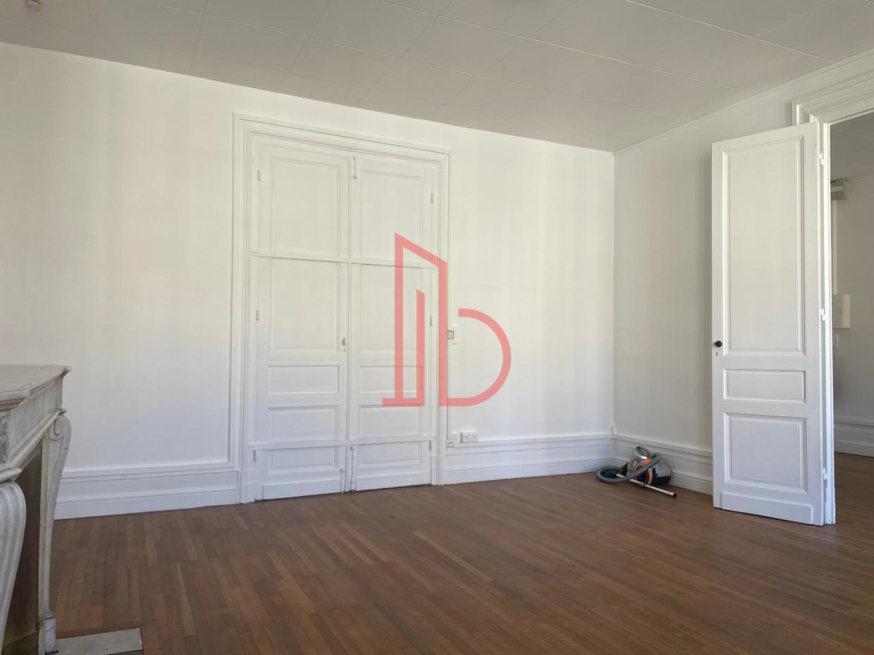 À louer Bureaux - Bordeaux 33000 - 108m²