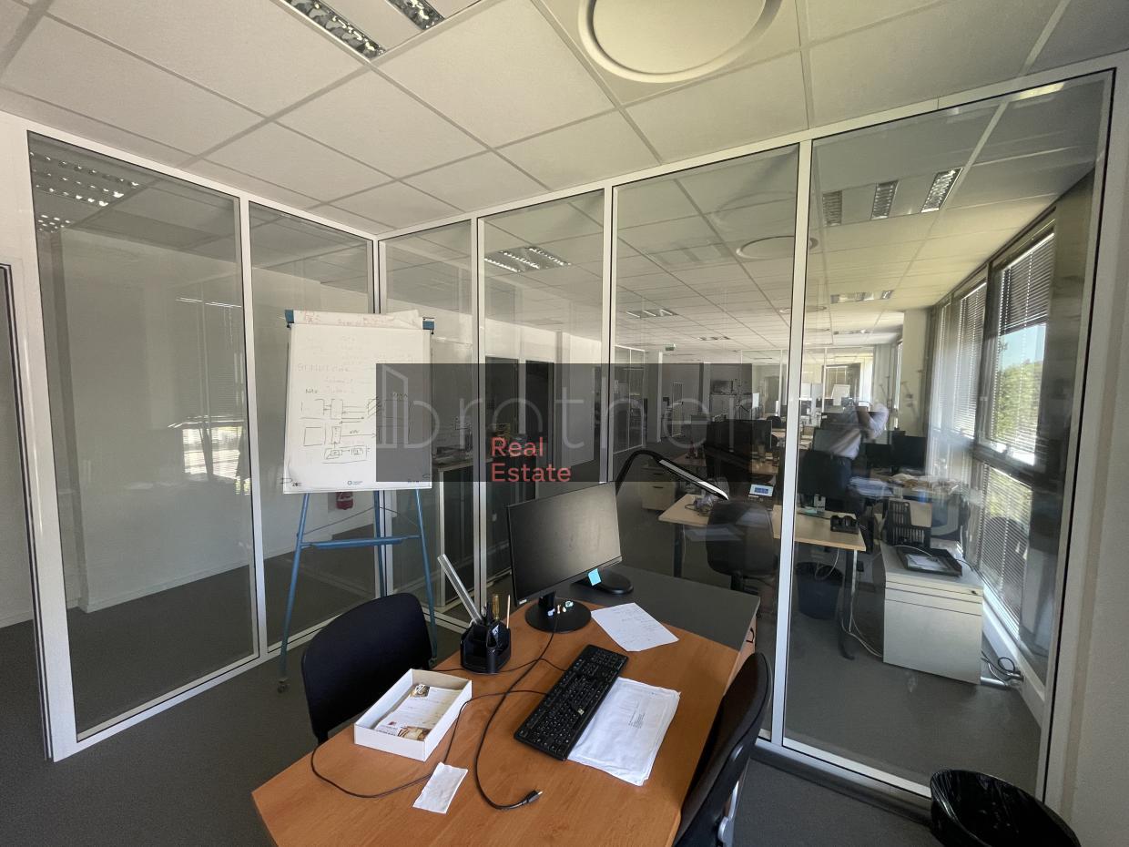 À louer Bureaux - Pessac 33600 - 450m²