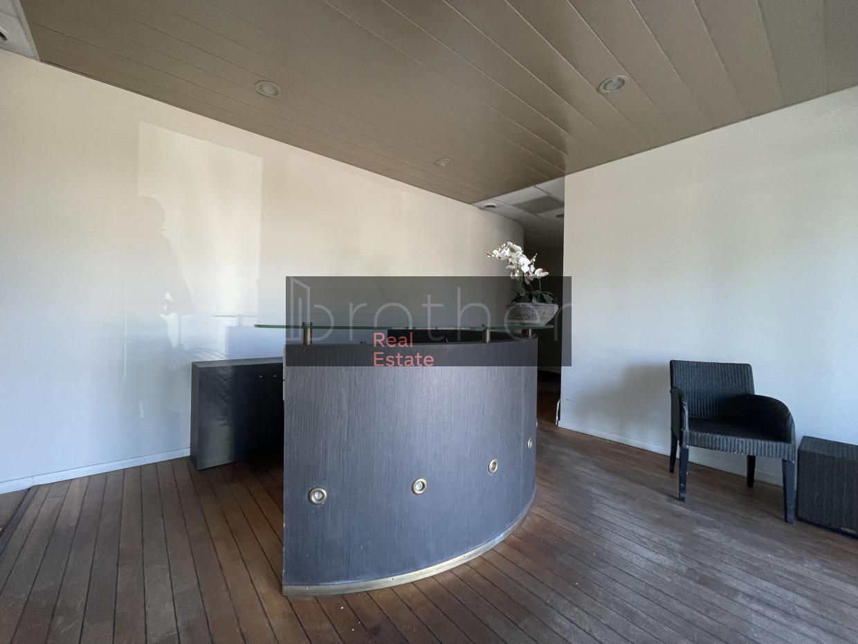 À louer Bureaux - Bruges 33520 - 395m²