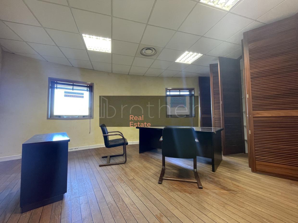 À louer Bureaux - Bruges 33520 - 395m²