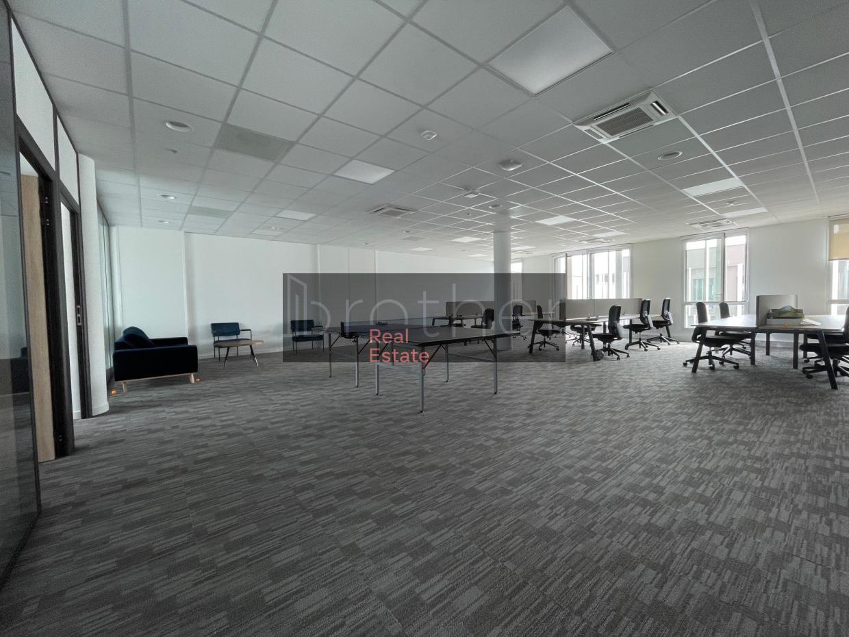 À louer Bureaux - Bruges 33520 - 189m²