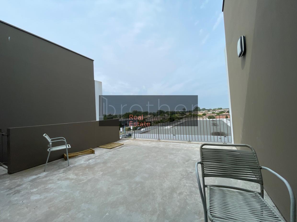 À louer Bureaux - Bruges 33520 - 189m²