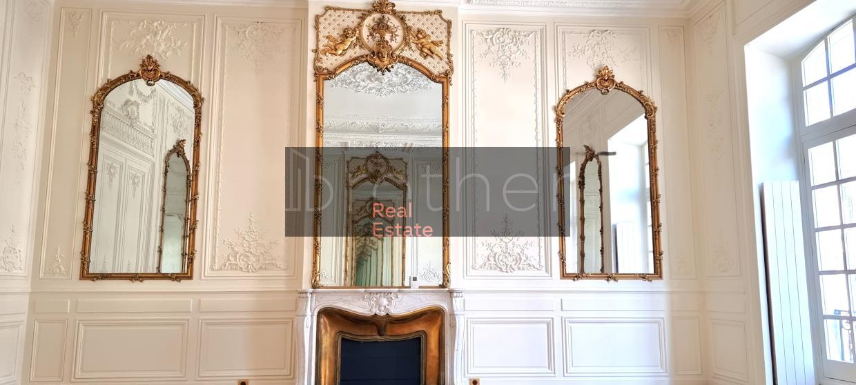 À louer Bureaux - Bordeaux 33000 - 223m²