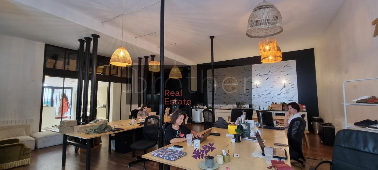 À louer Bureaux - Bordeaux 33800 - 170m²