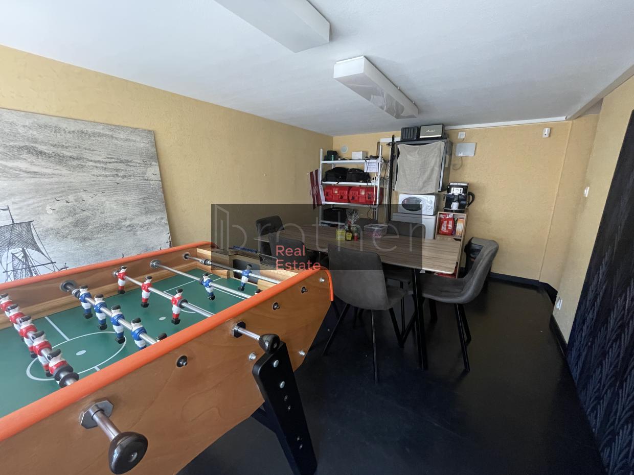 À louer Bureaux - Bordeaux 33200 - 125m²