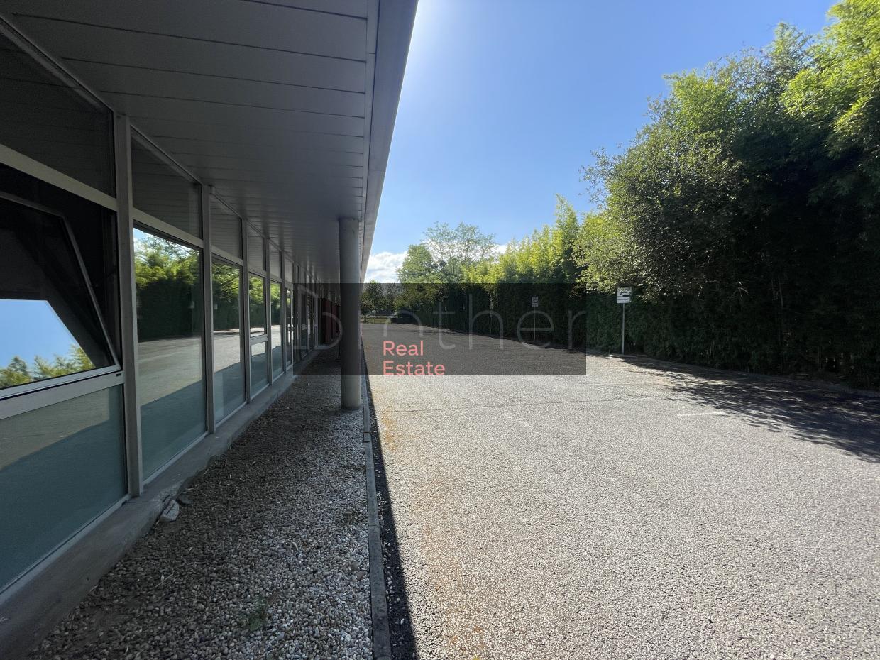 À louer Bureaux - Floirac 33270 - 565.72m²