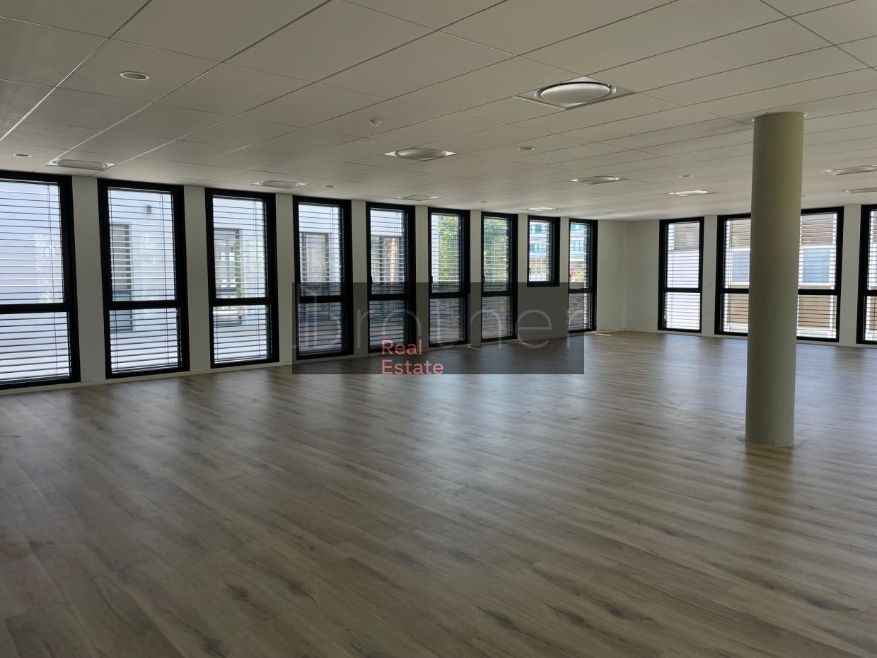 À louer Bureaux - Mérignac 33700 - 310m²