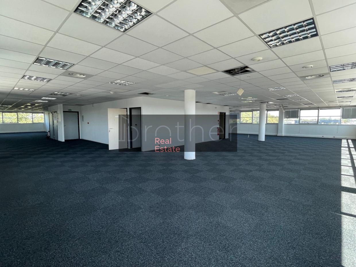 À louer Bureaux - Mérignac 33700 - 2950m²