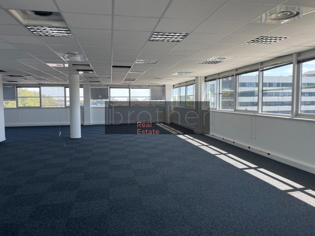 À louer Bureaux - Mérignac 33700 - 2950m²