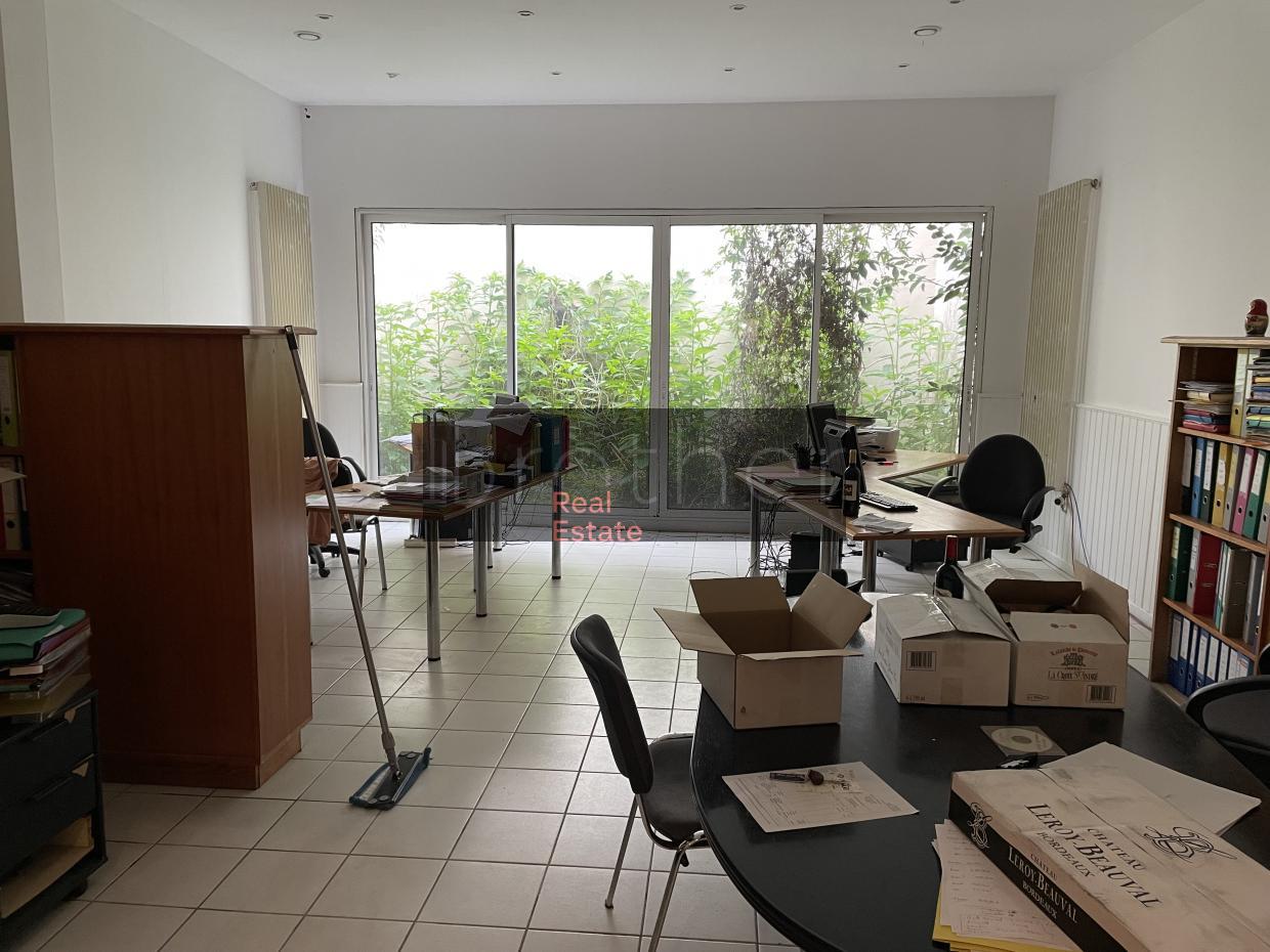 À vendre Bureaux - Bordeaux 33300 - 265m²