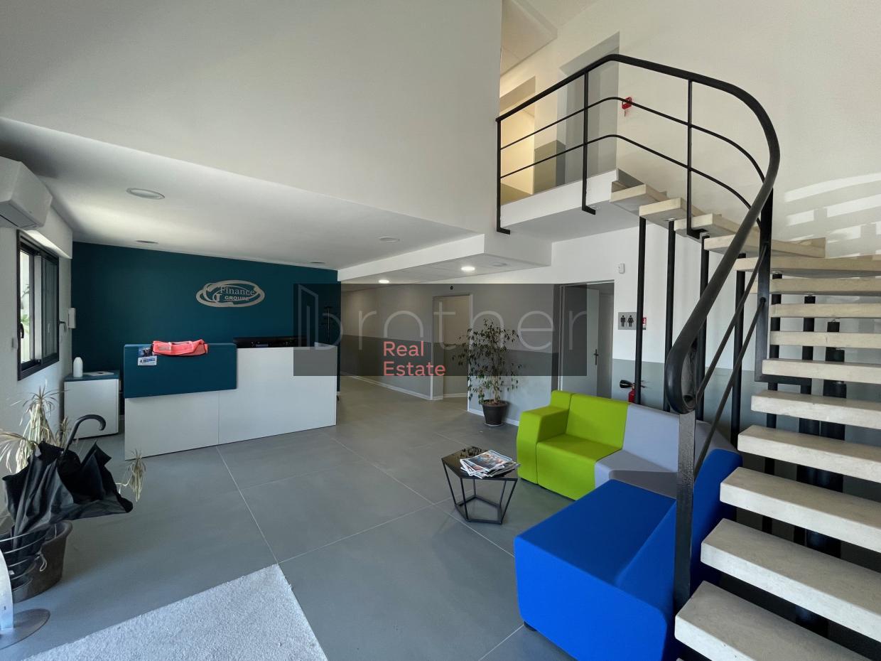 À vendre Bureaux - Cestas 33610 - 794m²