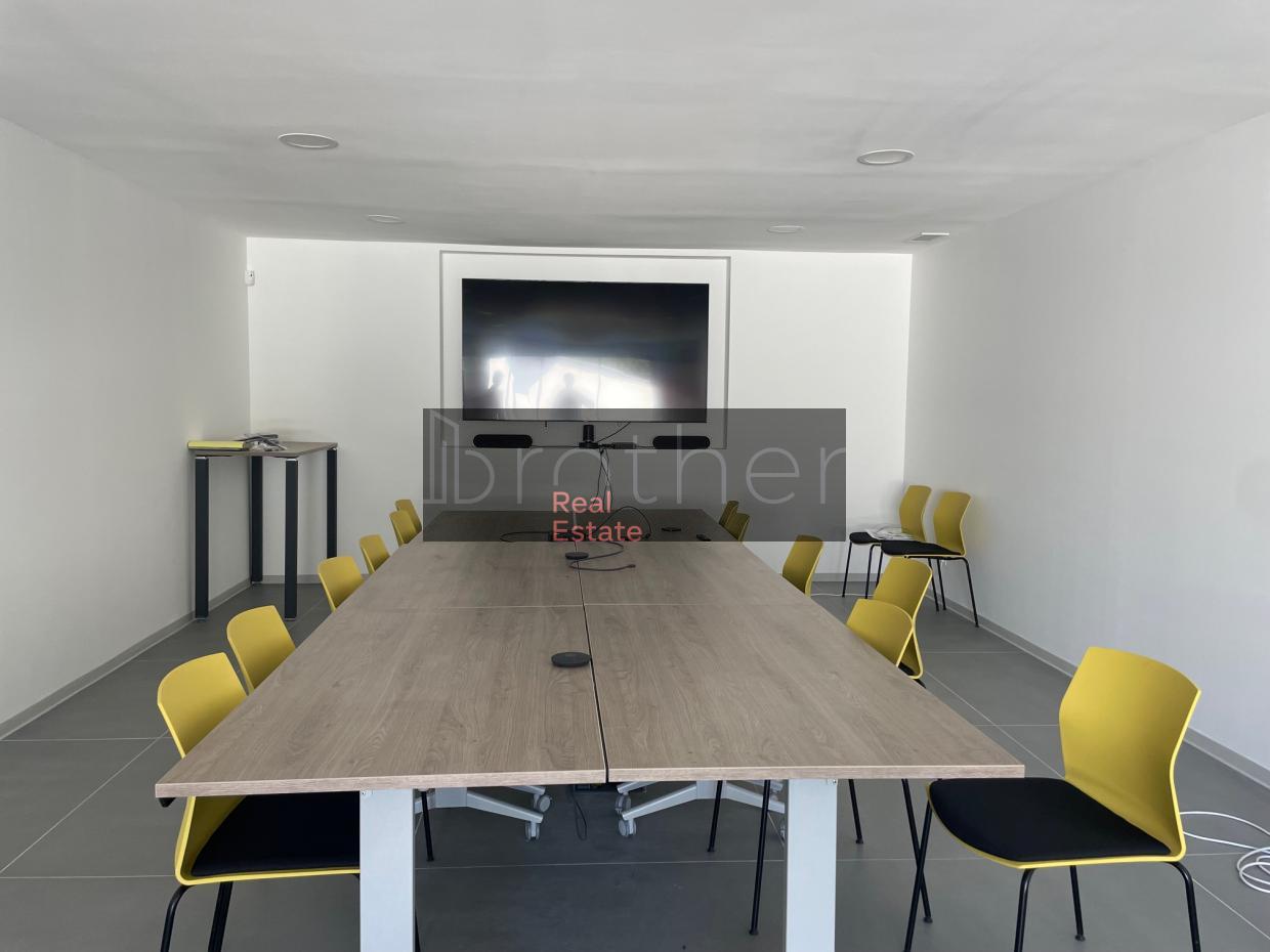 À vendre Bureaux - Cestas 33610 - 794m²