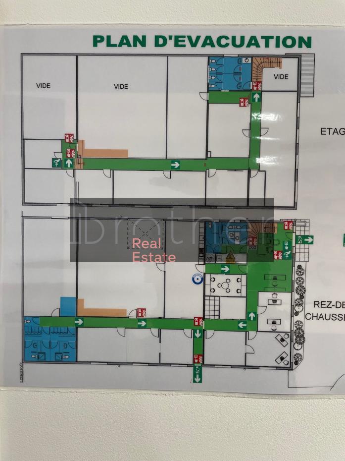 À vendre Bureaux - Cestas 33610 - 794m²