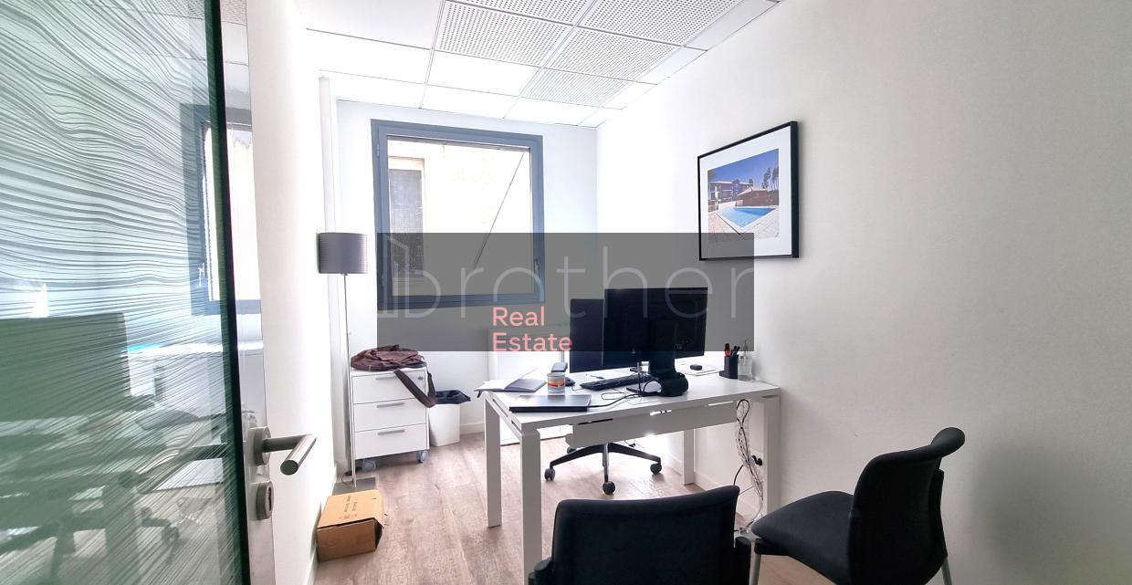 À louer Bureaux - Bordeaux 33000 - 126m²