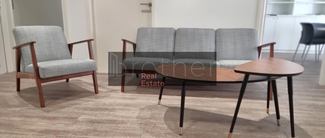 À louer Bureaux - Bordeaux 33000 - 126m²