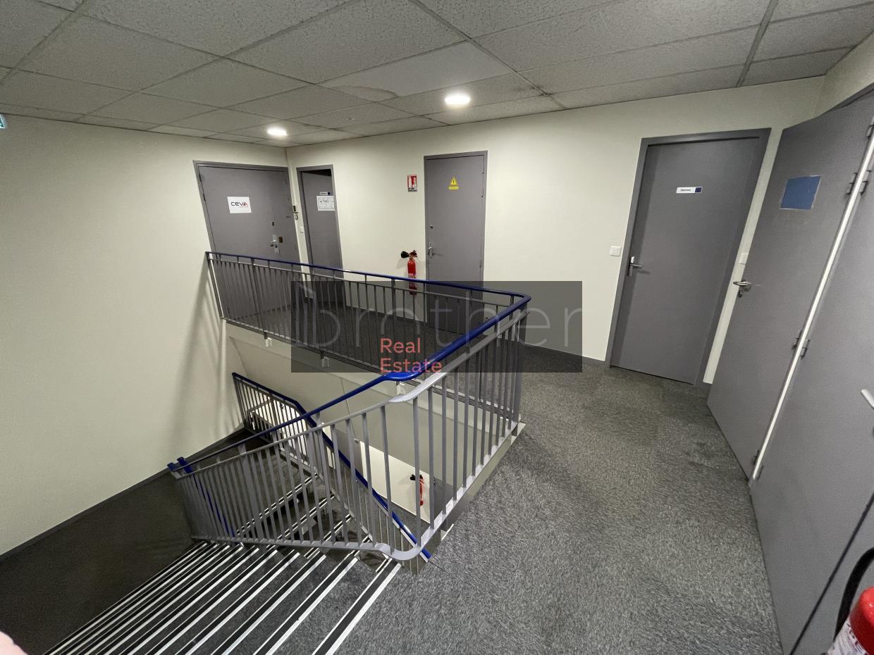 À louer Bureaux - Mérignac 33700 - 125m²