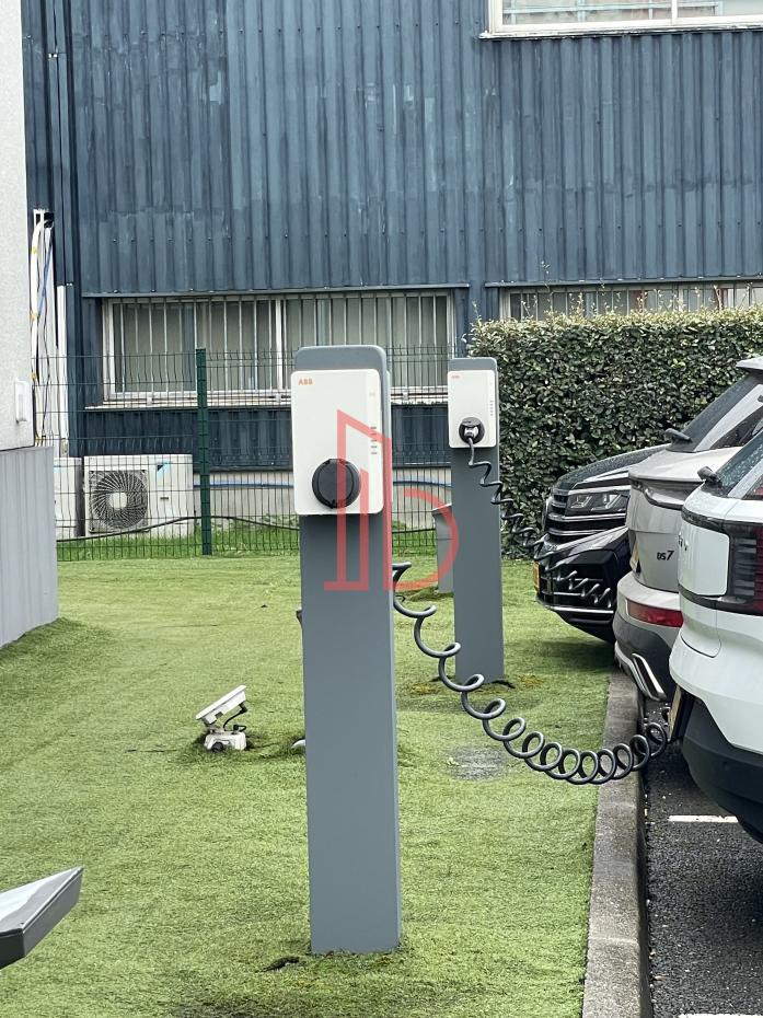 À vendre Bureaux - Bordeaux 33300 - 638m²