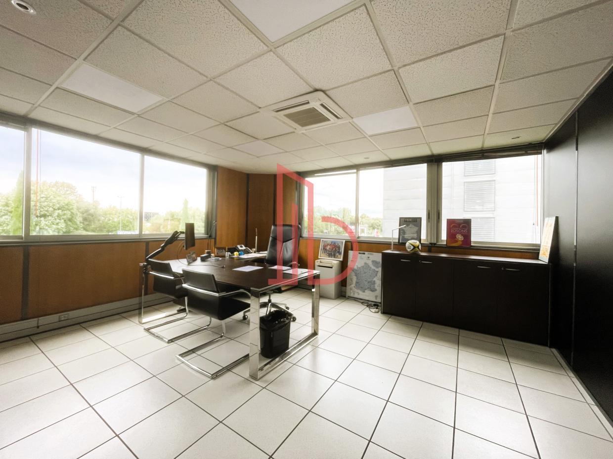 À vendre Bureaux - Bordeaux 33300 - 638m²