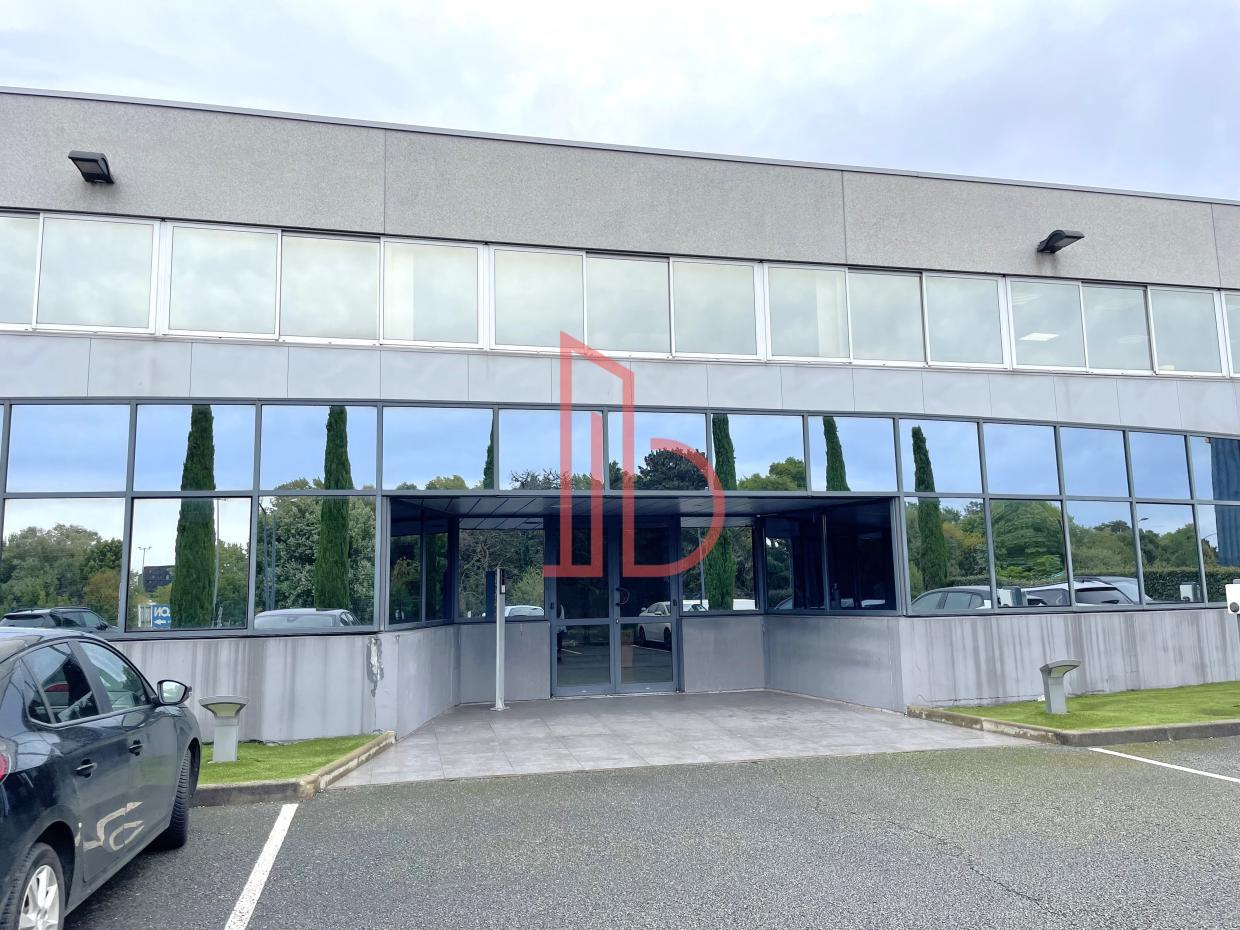 À vendre Bureaux - Bordeaux 33300 - 638m²
