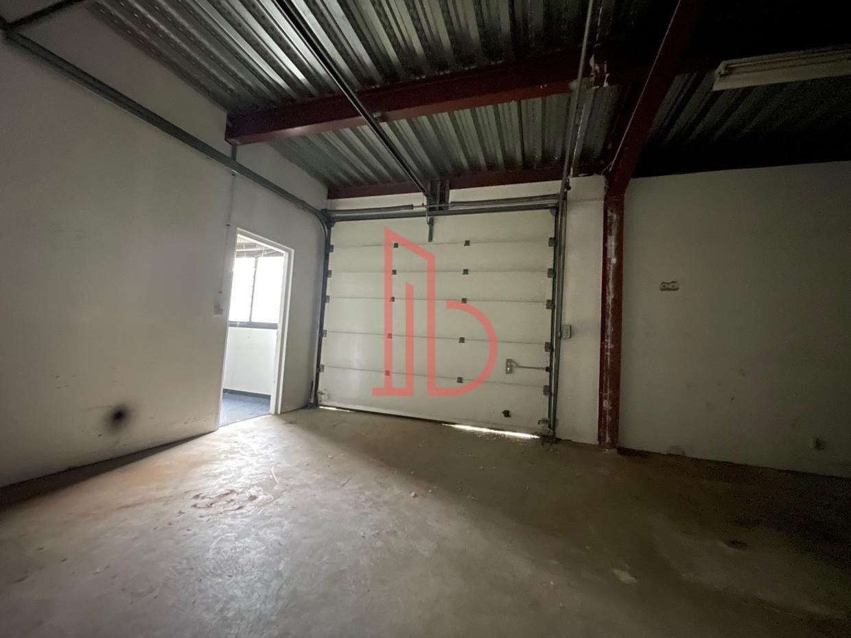 À louer Bureaux - Bordeaux 33100 - 431m²