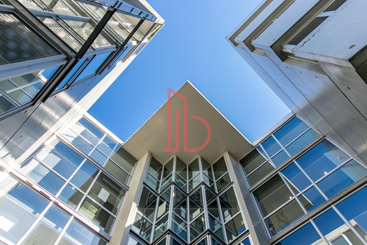 À louer Bureaux - Mérignac 33700 - 928.91m²