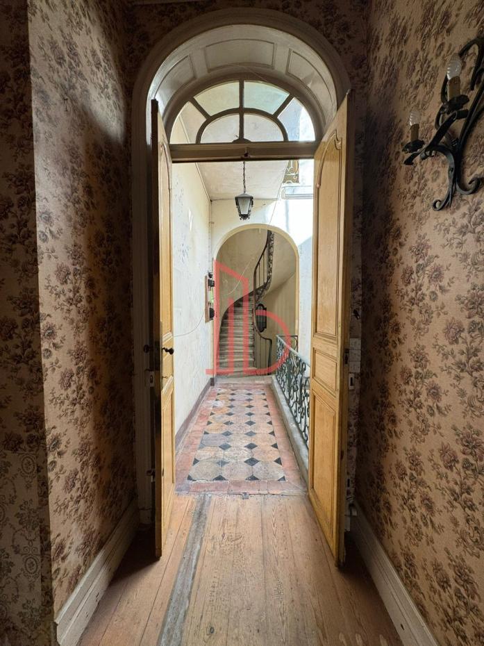 À louer Bureaux - Bordeaux 33000 - 156m²