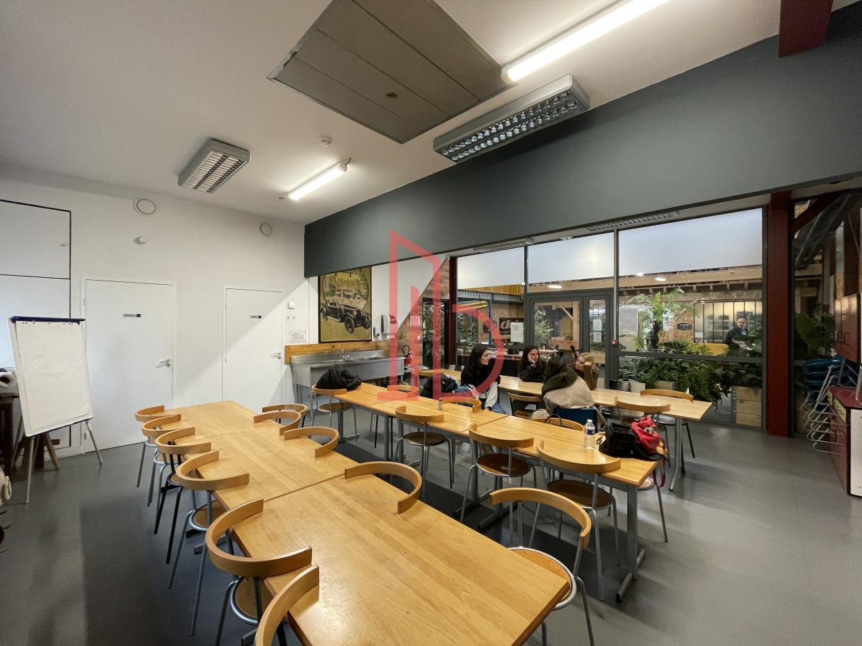 À louer Bureaux - Bègles 33130 - 180m²