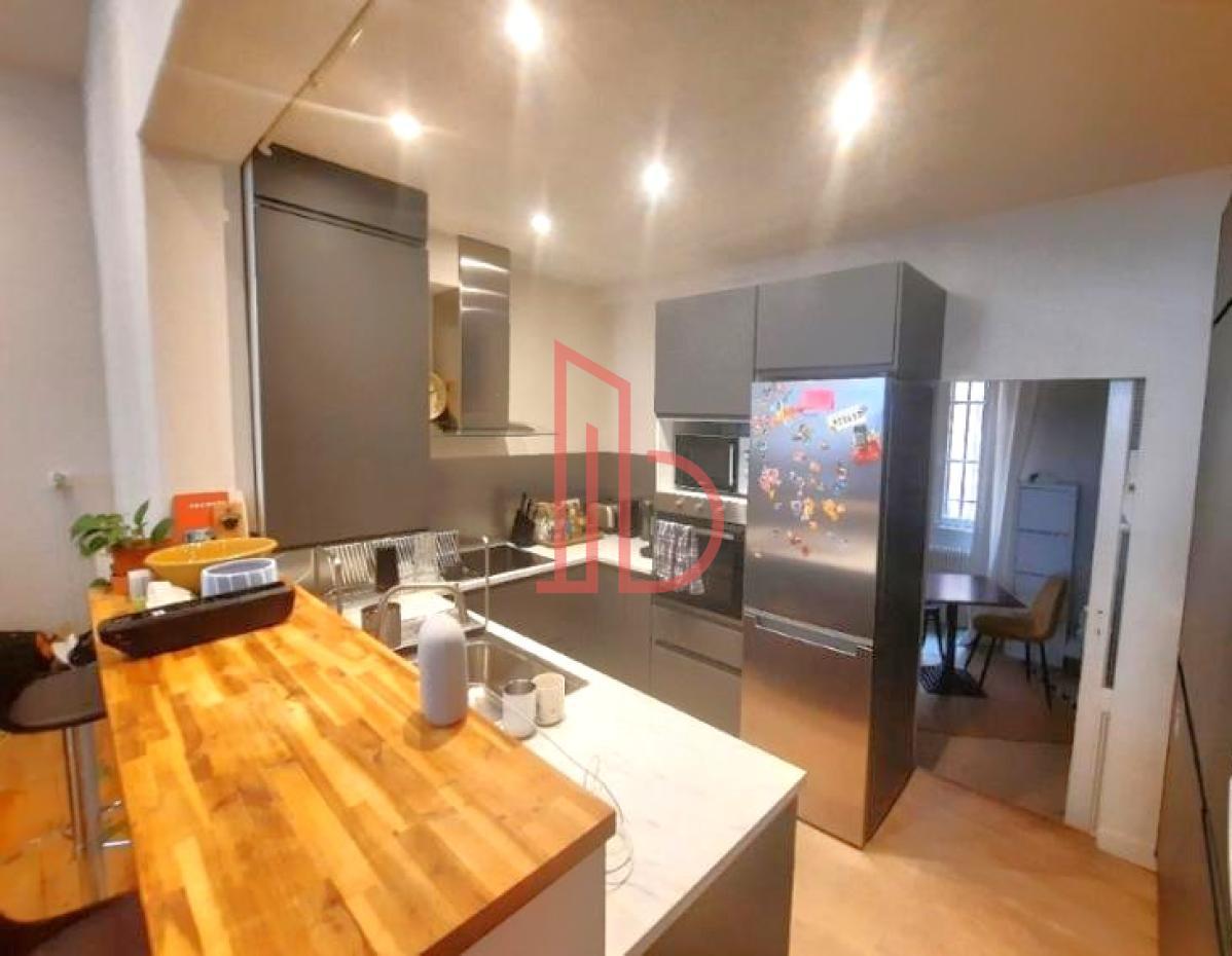 À louer Bureaux - Bordeaux 33000 - 96m²